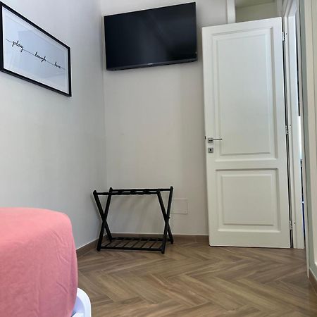 Corso Marconi Boutique Apartment - Luxury Central Apartment Next To The Port Civitavecchia Exterior photo